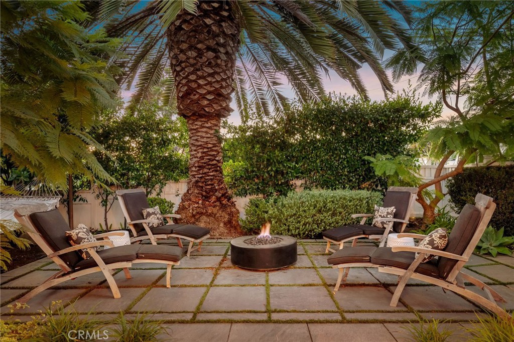 469 Oak, Laguna Beach CA 92651 - photo 44