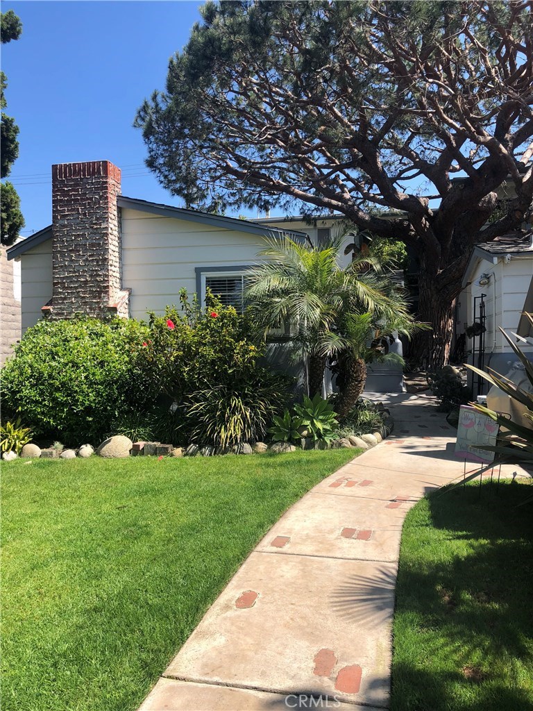 View from PCH. Cottage is left structure with brick chimney - 474 N Coast, Laguna Beach CA 92651 - photo 1
