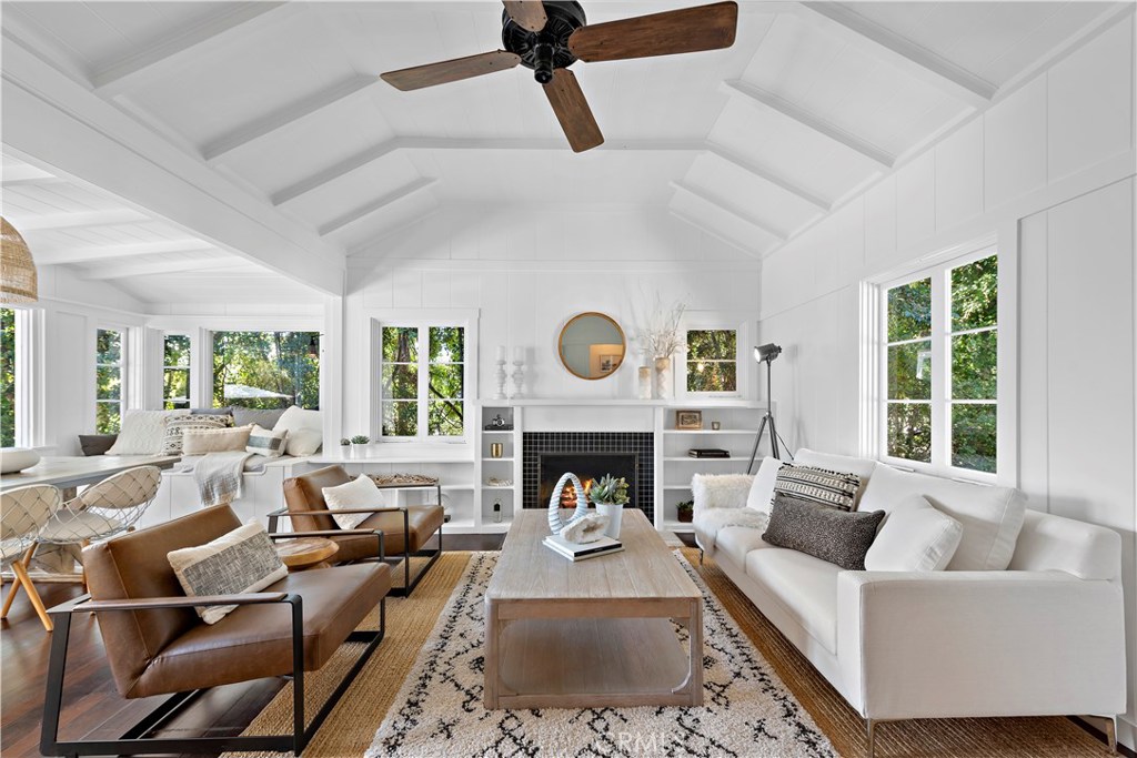 475 El Bosque, Laguna Beach CA 92651 - photo 1