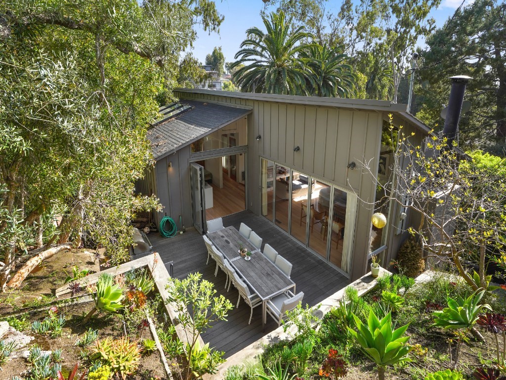 This stunning home is located on one of the single most desirable cul de sac streets in all of Laguna Village. - 476 Arroyo Chico, Laguna Beach CA 92651 - photo 1