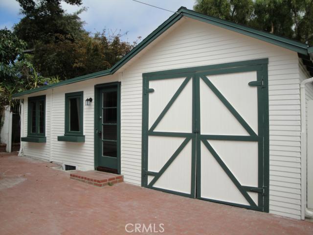 477 1/2 Mountain (Back House) Road 1/2, Laguna Beach CA 92651 - photo 1