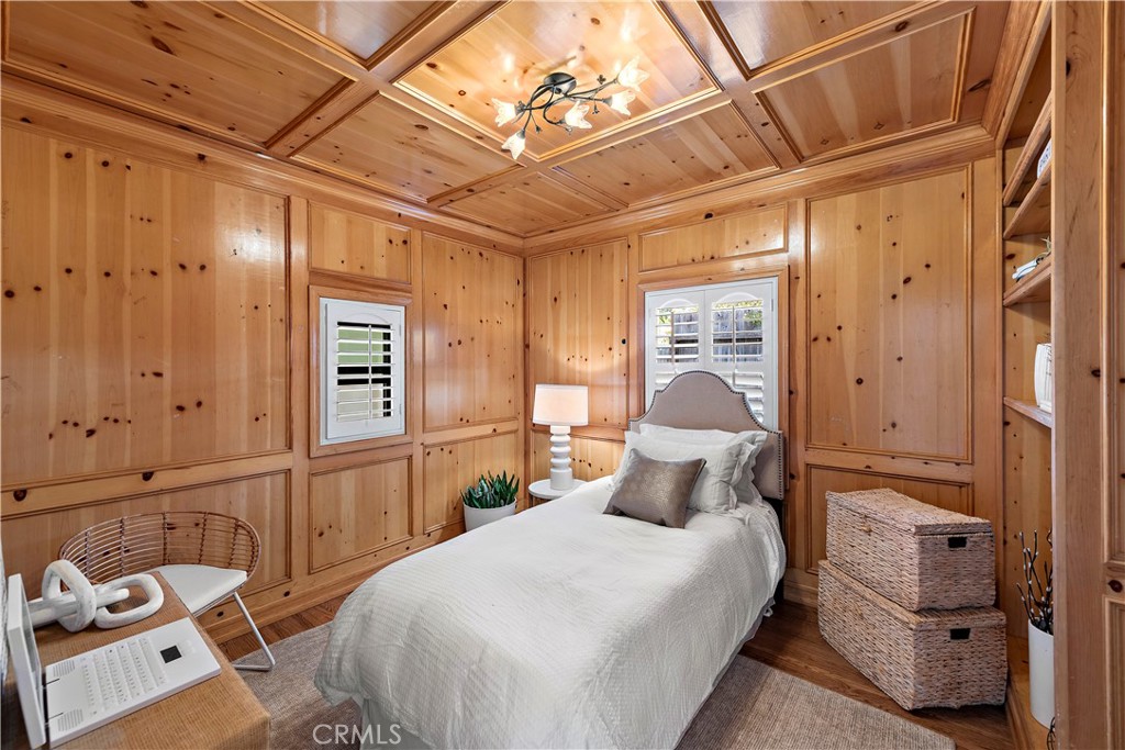 Front Bedroom - 477 Center Street, Laguna Beach CA 92651 - photo 12