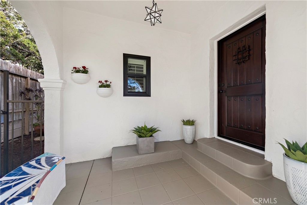 Entry - 477 Center Street, Laguna Beach CA 92651 - photo 13