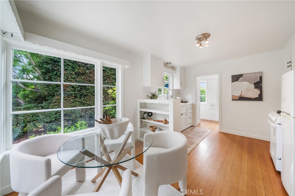 Kitchen area overview - 477 Hill, Laguna Beach CA 92651 - photo 10