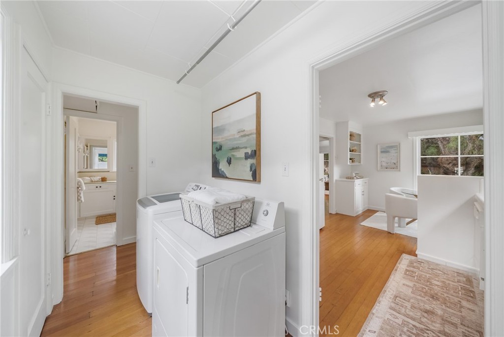 Laundry room to bathroom view - 477 Hill, Laguna Beach CA 92651 - photo 14