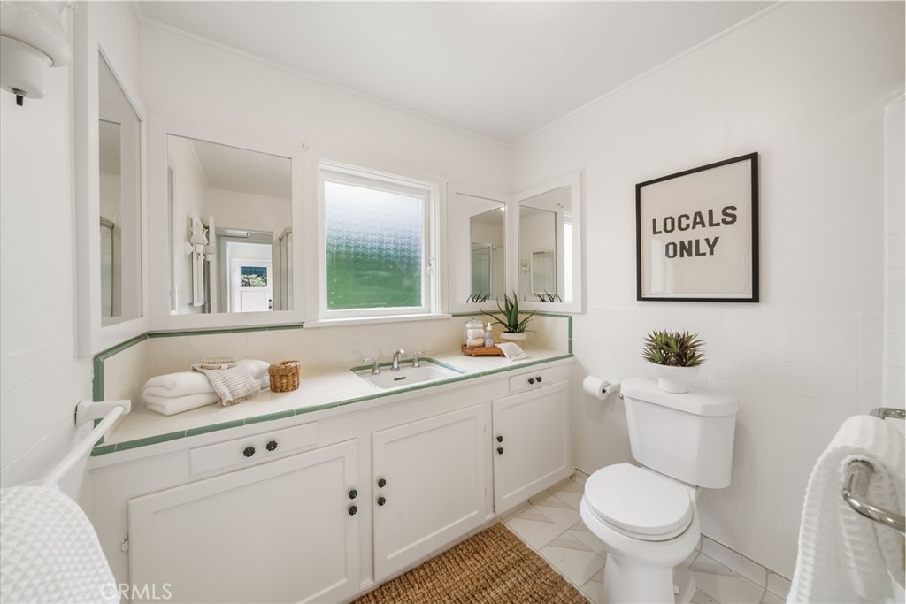 Bathroom - 477 Hill, Laguna Beach CA 92651 - photo 19