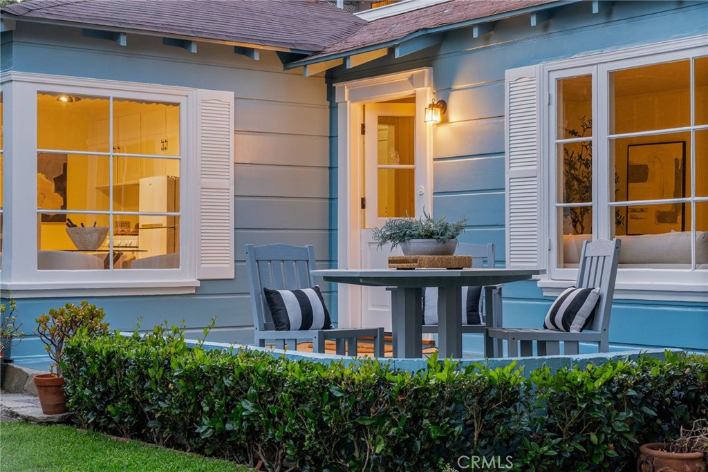 Twilight patio space - 477 Hill, Laguna Beach CA 92651 - photo 26