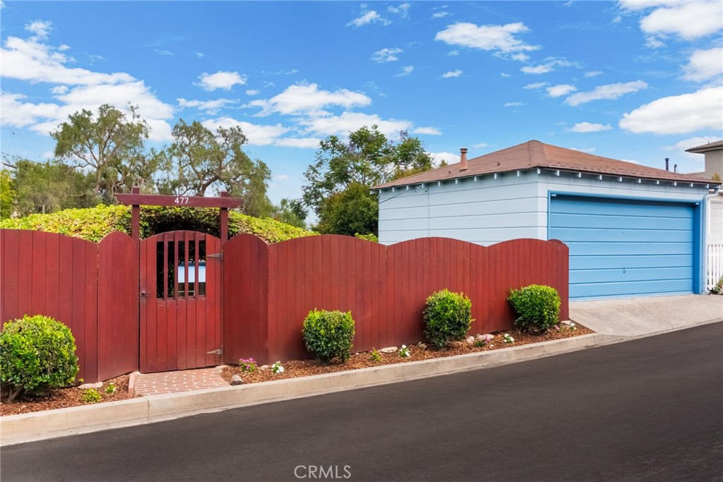 Front Entrance to property - 477 Hill, Laguna Beach CA 92651 - photo 33