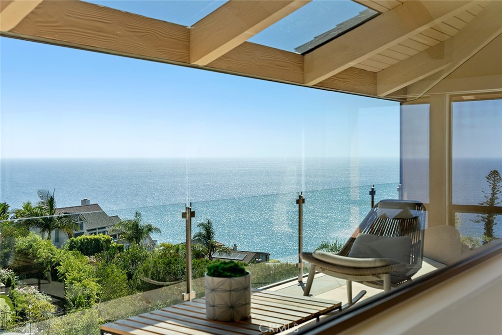 48 N Vista De Catalina, Laguna Beach CA 92651 - photo 19
