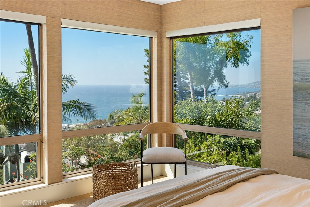 48 N Vista De Catalina, Laguna Beach CA 92651 - photo 20