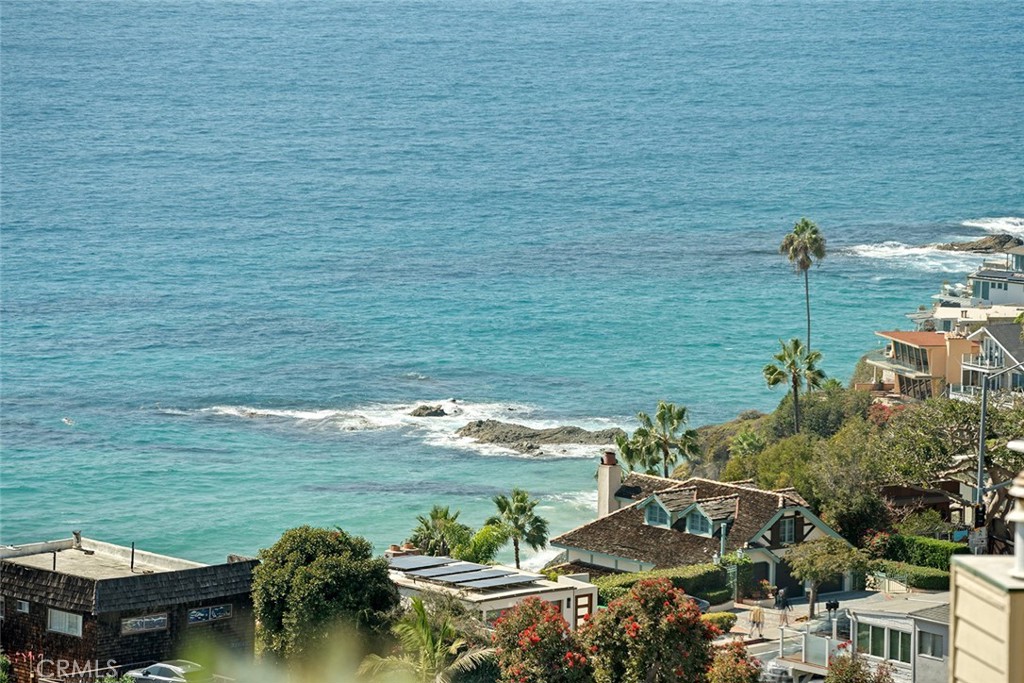 48 N Vista De Catalina, Laguna Beach CA 92651 - photo 22