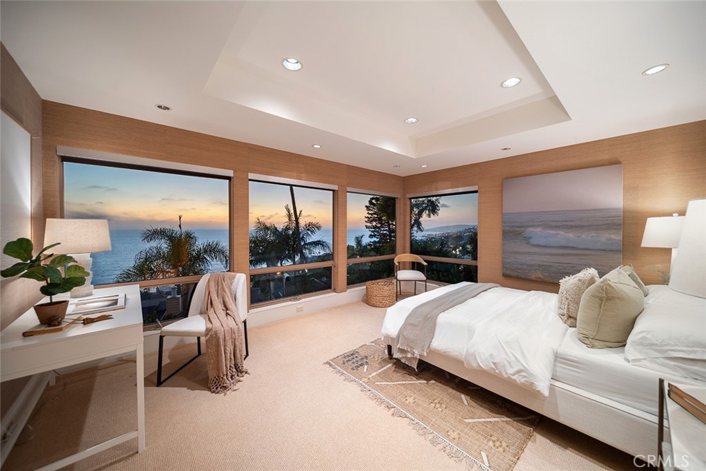 48 N Vista De Catalina, Laguna Beach CA 92651 - photo 33