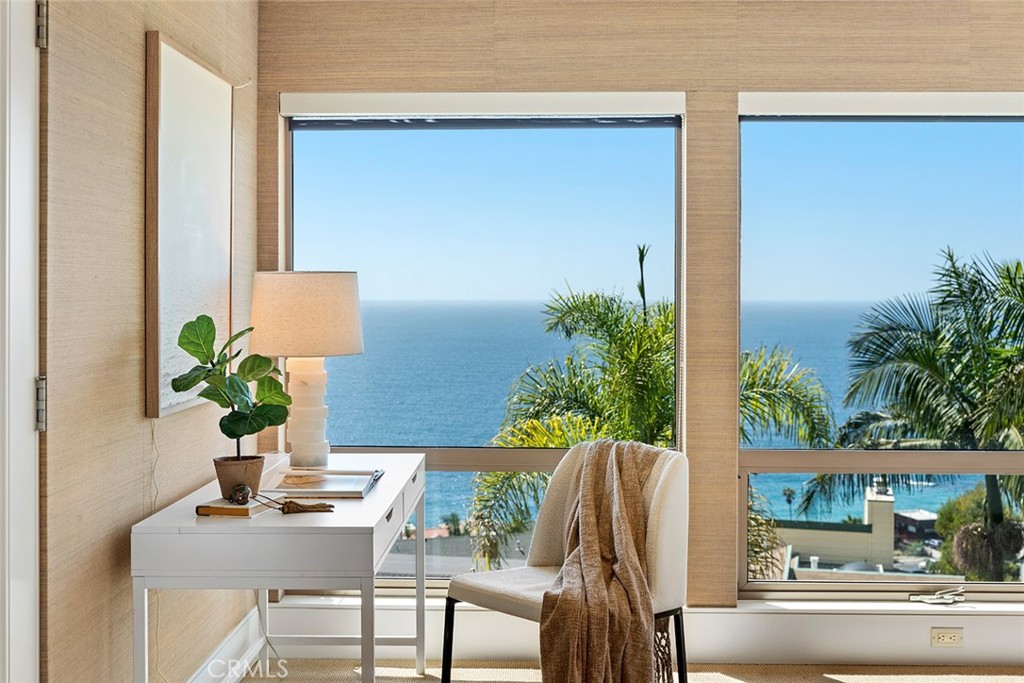 48 N Vista De Catalina, Laguna Beach CA 92651 - photo 34