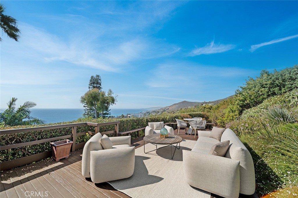 48 N Vista De Catalina, Laguna Beach CA 92651 - photo 43
