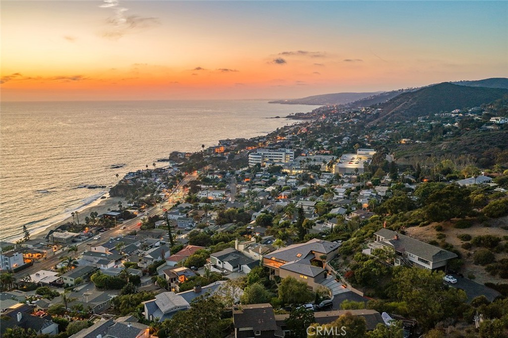 48 N Vista De Catalina, Laguna Beach CA 92651 - photo 62