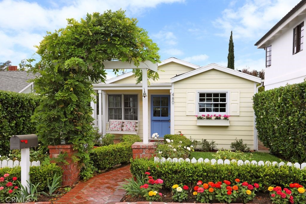 480 Agate Street, Laguna Beach CA 92651 - photo 1