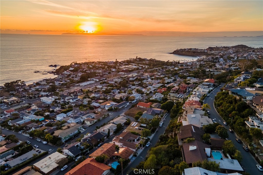 481 Dartmoor Street, Laguna Beach CA 92651 - photo 1