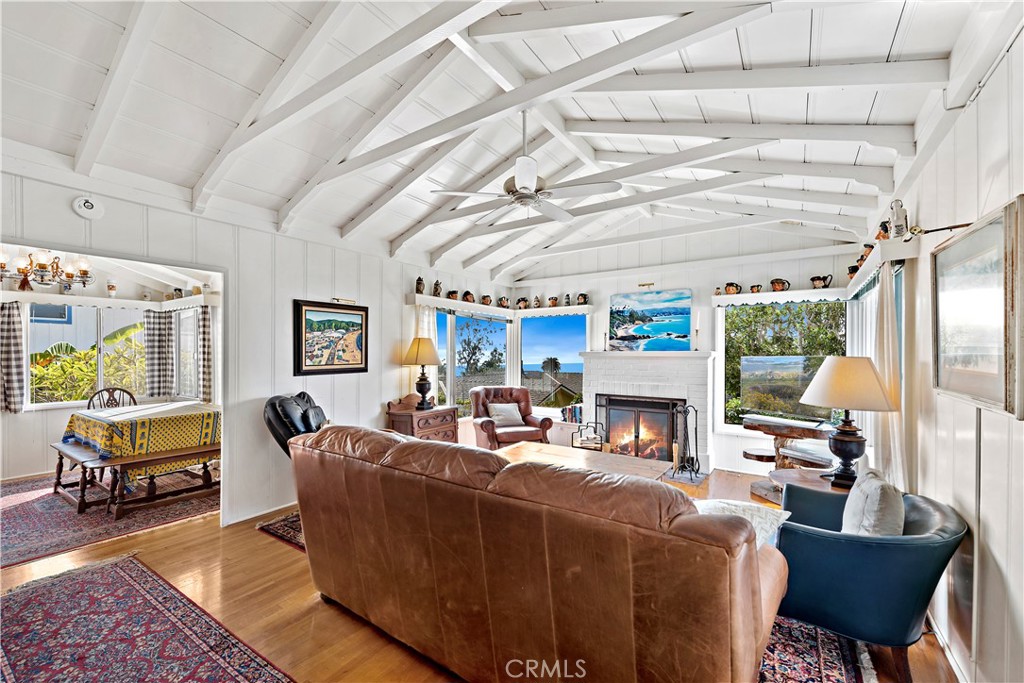 483 Aster Street Front, Laguna Beach CA 92651 - photo 3