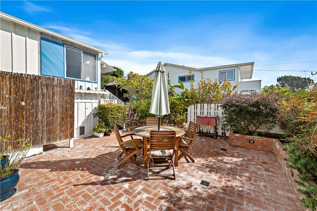 483 Aster Street Front, Laguna Beach CA 92651 - photo 23