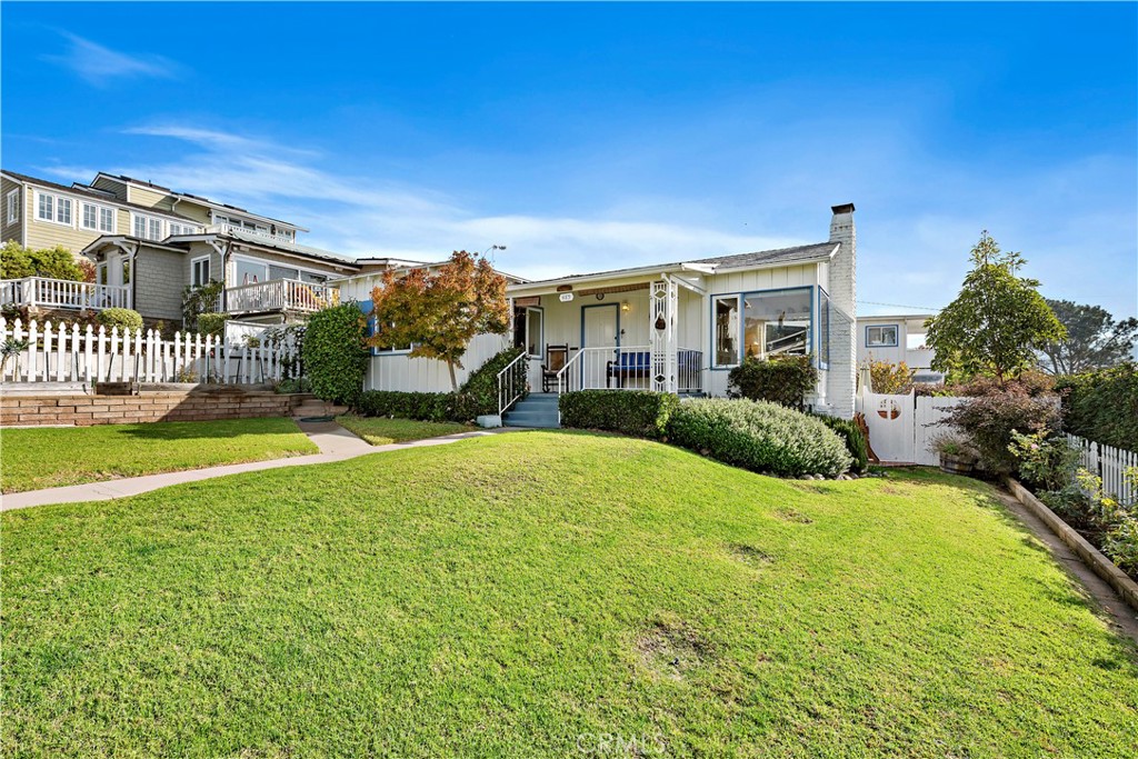 483 Aster Street Front, Laguna Beach CA 92651 - photo 27