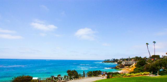 Enjoy Heisler Park and the gorgeous white water view from this condo's spacious deck - 484 Cliff Drive 8, Laguna Beach CA 92651 - photo 1