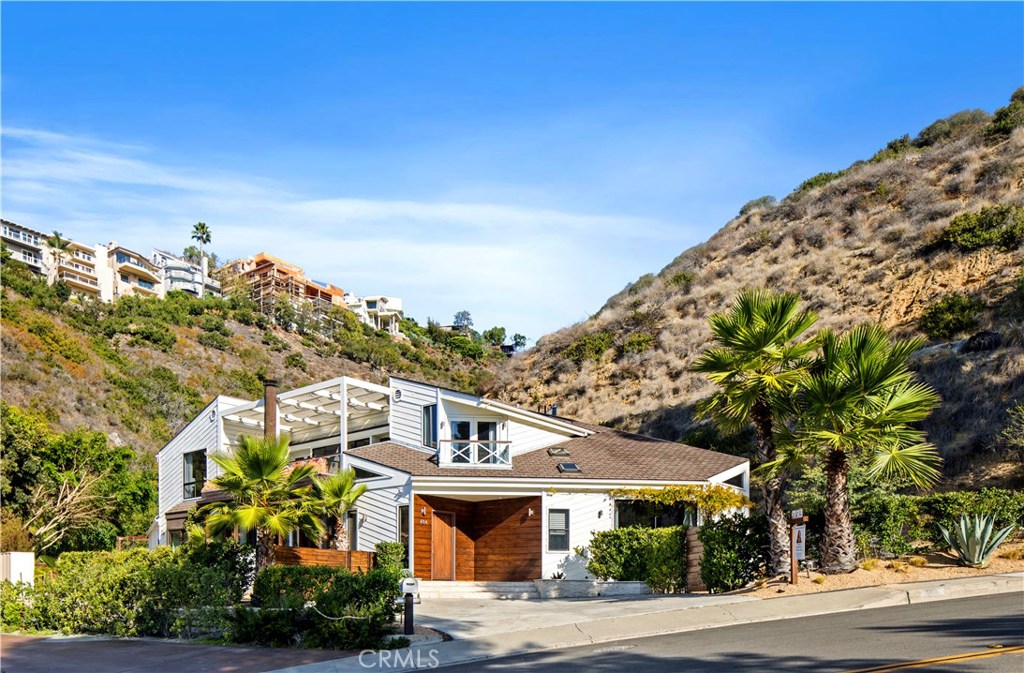 484 Nyes Place, Laguna Beach CA 92651 - photo 1