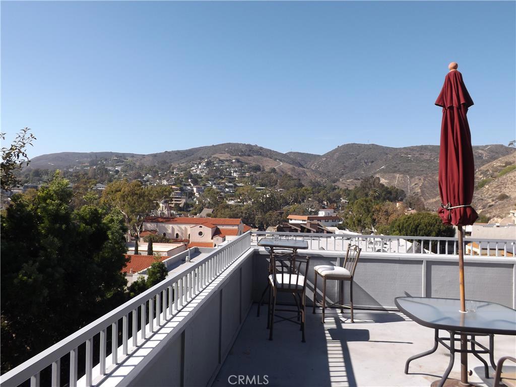Common area deck available for larger groups of visitors, downtown and hills views are beautiful - 485 Mermaid Street 619, Laguna Beach CA 92651 - photo 1
