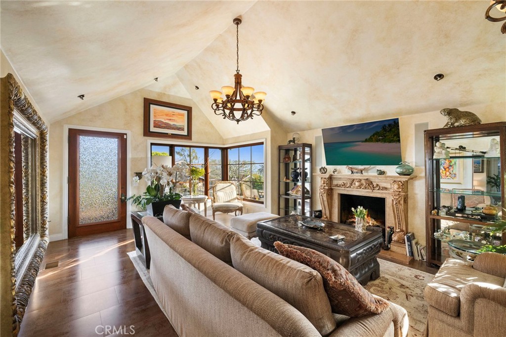 486 HOLLY Street, Laguna Beach CA 92651 - photo 4