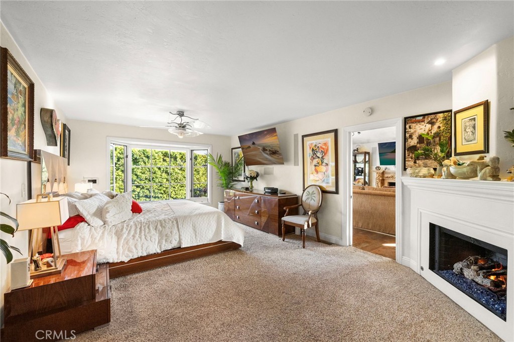 486 HOLLY Street, Laguna Beach CA 92651 - photo 10
