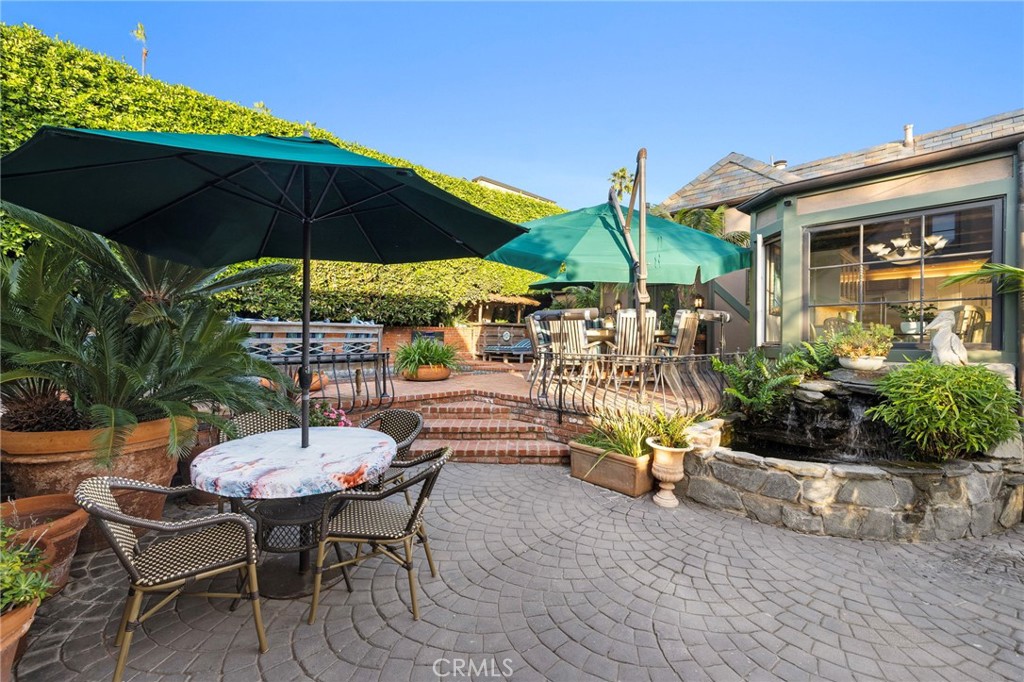 486 HOLLY Street, Laguna Beach CA 92651 - photo 25