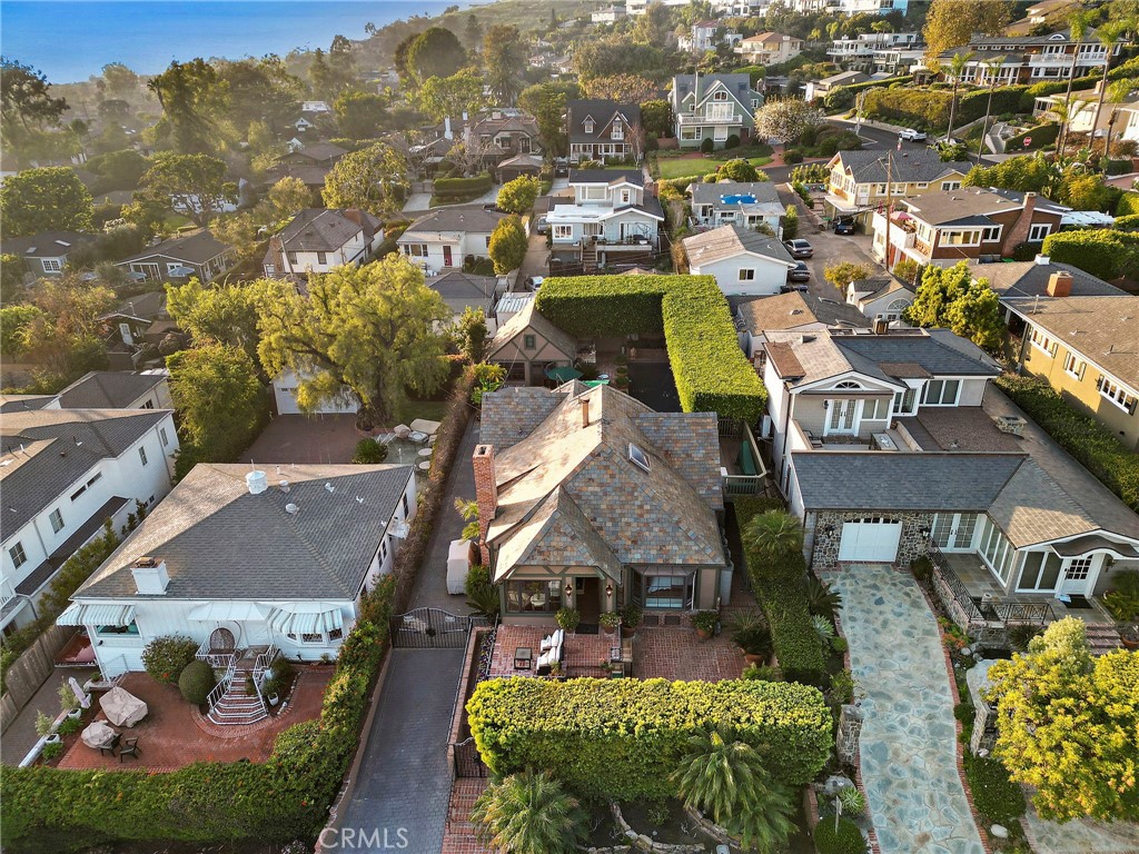 486 HOLLY Street, Laguna Beach CA 92651 - photo 27
