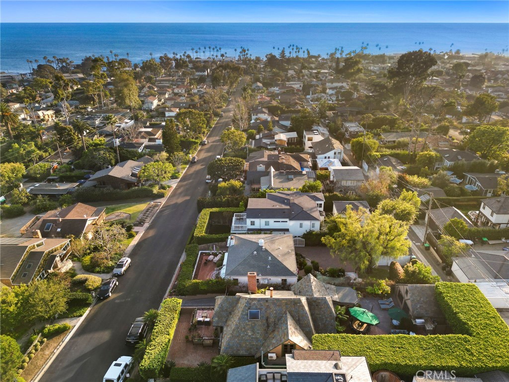 486 HOLLY Street, Laguna Beach CA 92651 - photo 32