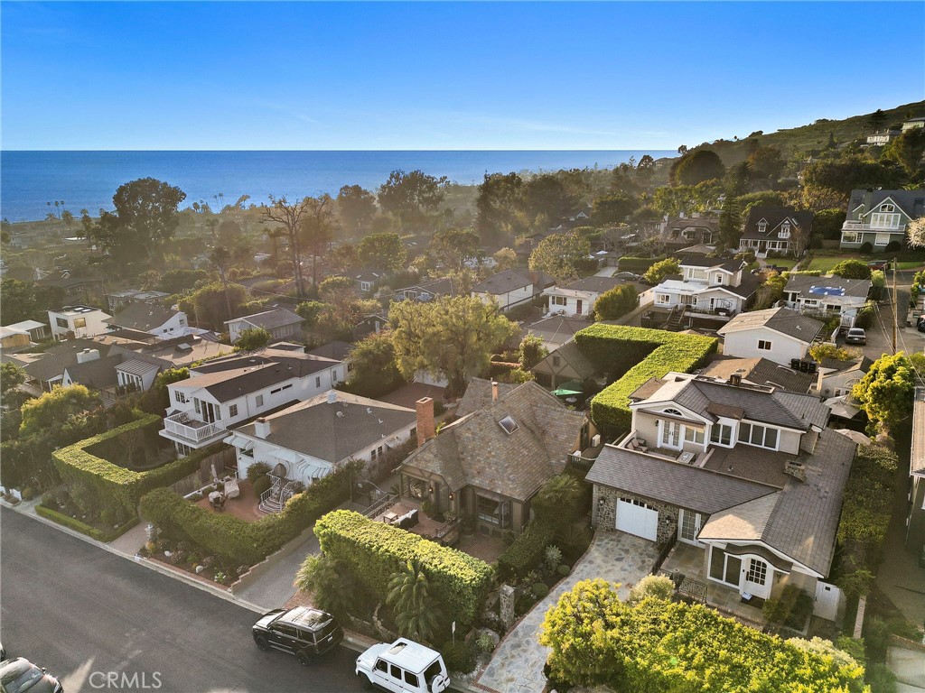 486 HOLLY Street, Laguna Beach CA 92651 - photo 33