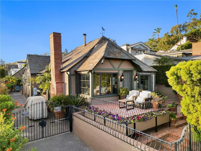 486 HOLLY Street, Laguna Beach