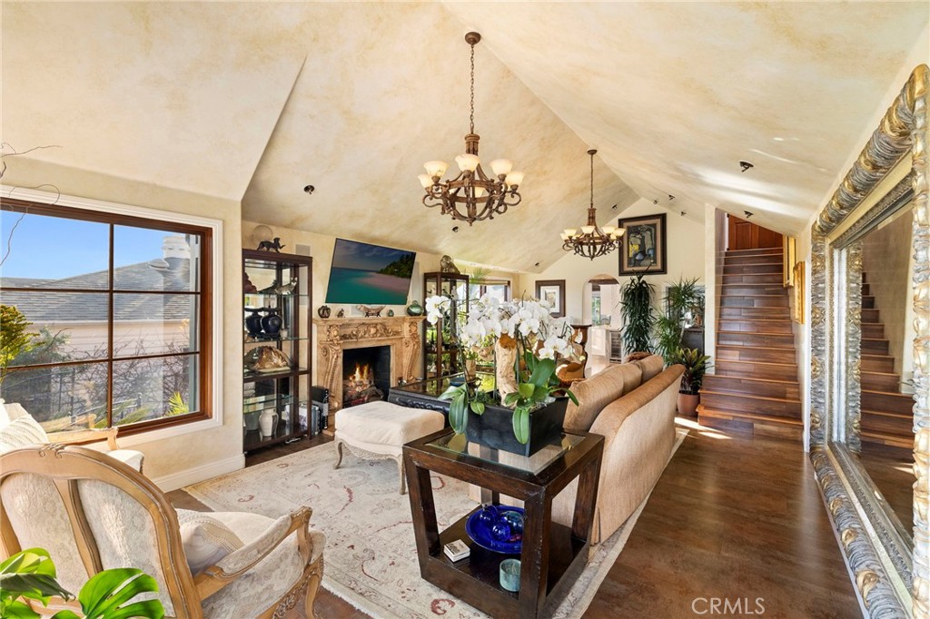 486 HOLLY Street, Laguna Beach CA 92651 - photo 5