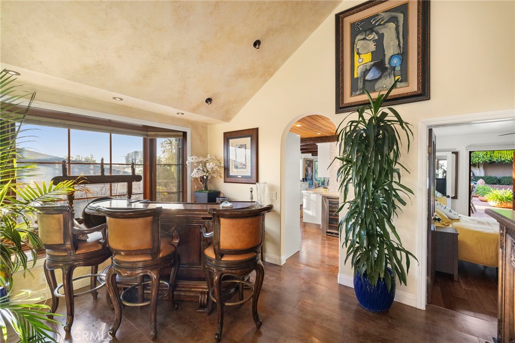 486 HOLLY Street, Laguna Beach CA 92651 - photo 9