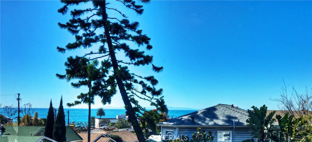 490 3rd Street 1, Laguna Beach CA 92651 - photo 1