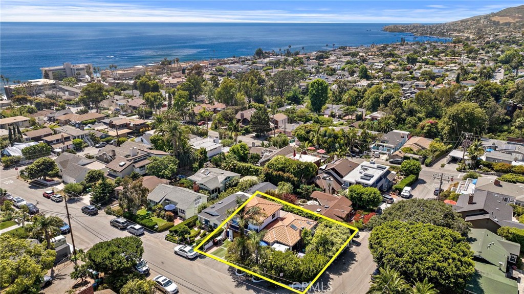 490 Agate Street, Laguna Beach CA 92651 - photo 1