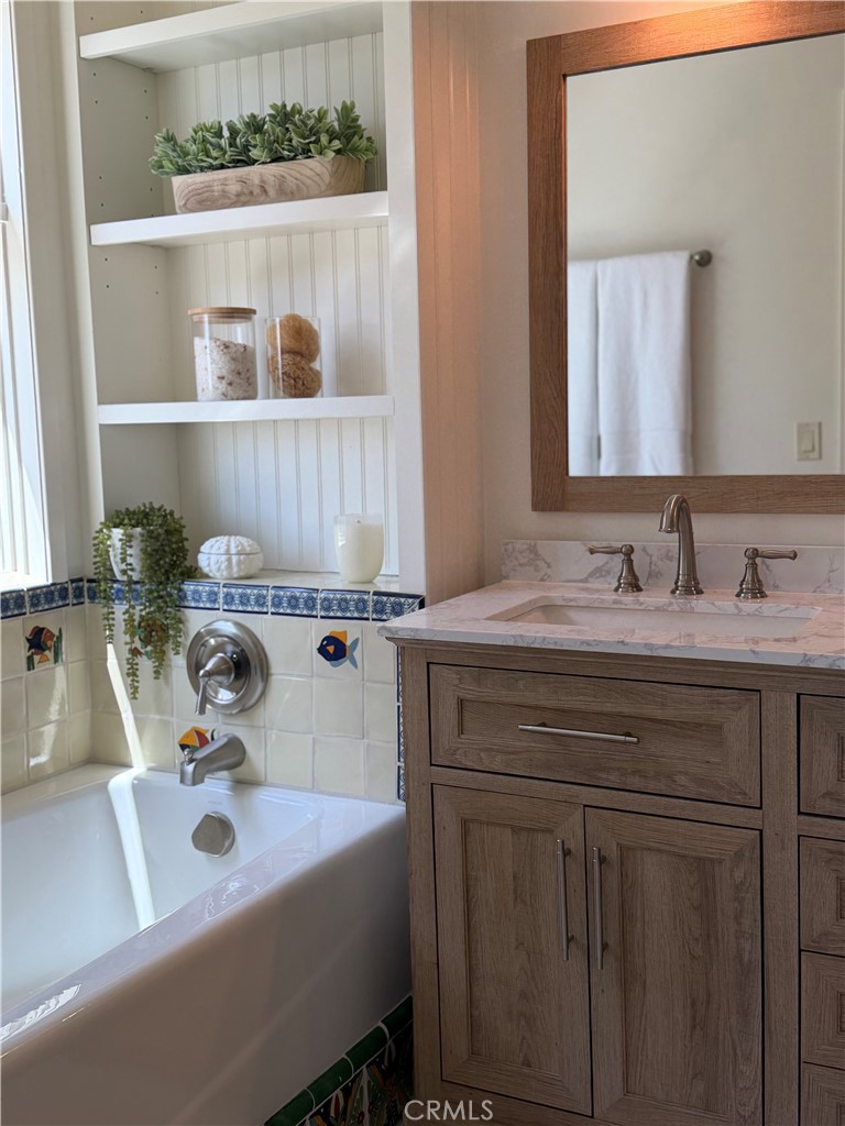 490 Arroyo Chico, Laguna Beach CA 92651 - photo 4