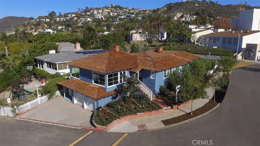 498 El Camino Del Mar, Laguna Beach CA 92651 - photo 1