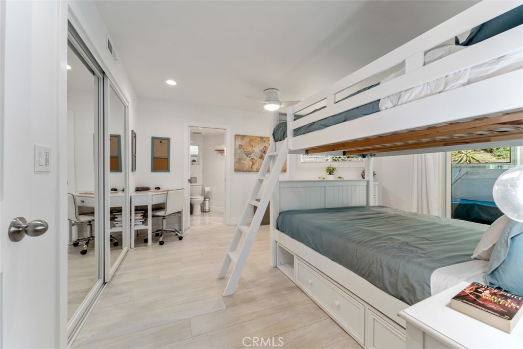 499 Nyes Place, Laguna Beach CA 92651 - photo 15