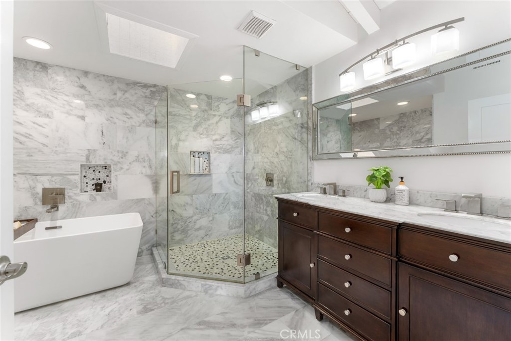 499 Nyes Place, Laguna Beach CA 92651 - photo 28