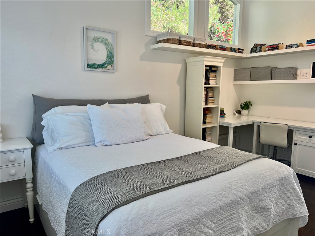 499 Nyes Place, Laguna Beach CA 92651 - photo 37