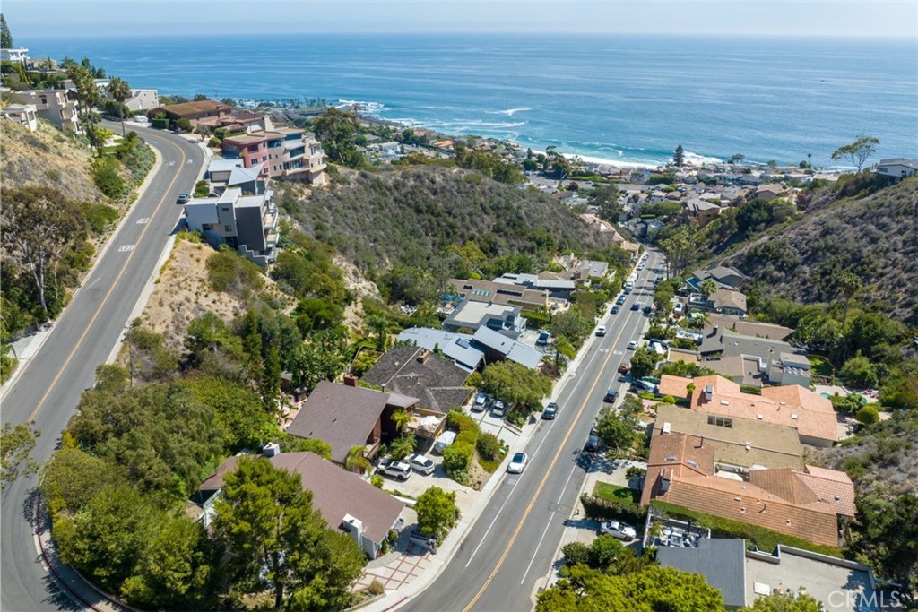 499 Nyes Place, Laguna Beach CA 92651 - photo 48