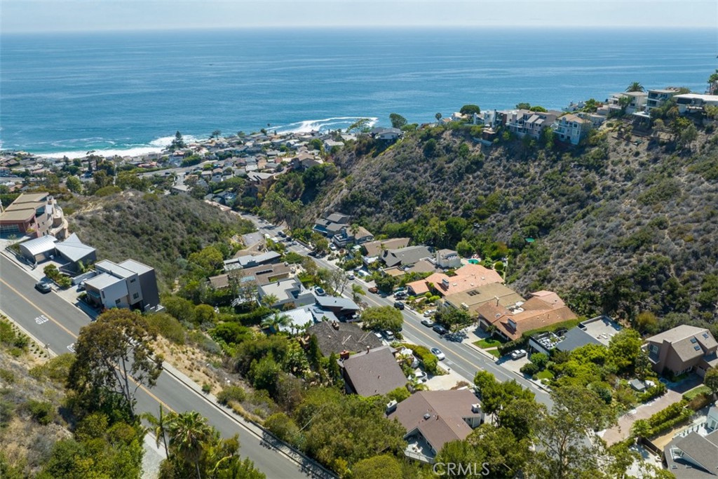 499 Nyes Place, Laguna Beach CA 92651 - photo 49