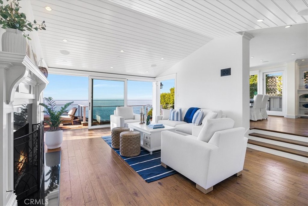Main floor living room - 50 N La Senda Drive, Laguna Beach CA 92651 - photo 14