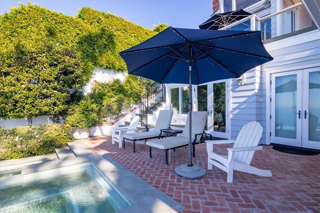 Infinity Pool deck - 50 N La Senda Drive, Laguna Beach CA 92651 - photo 44