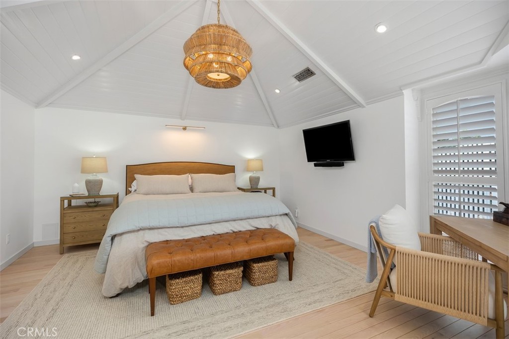 Second bedroom in the front of the home. - 501 Lombardy Lane, Laguna Beach CA 92651 - photo 22