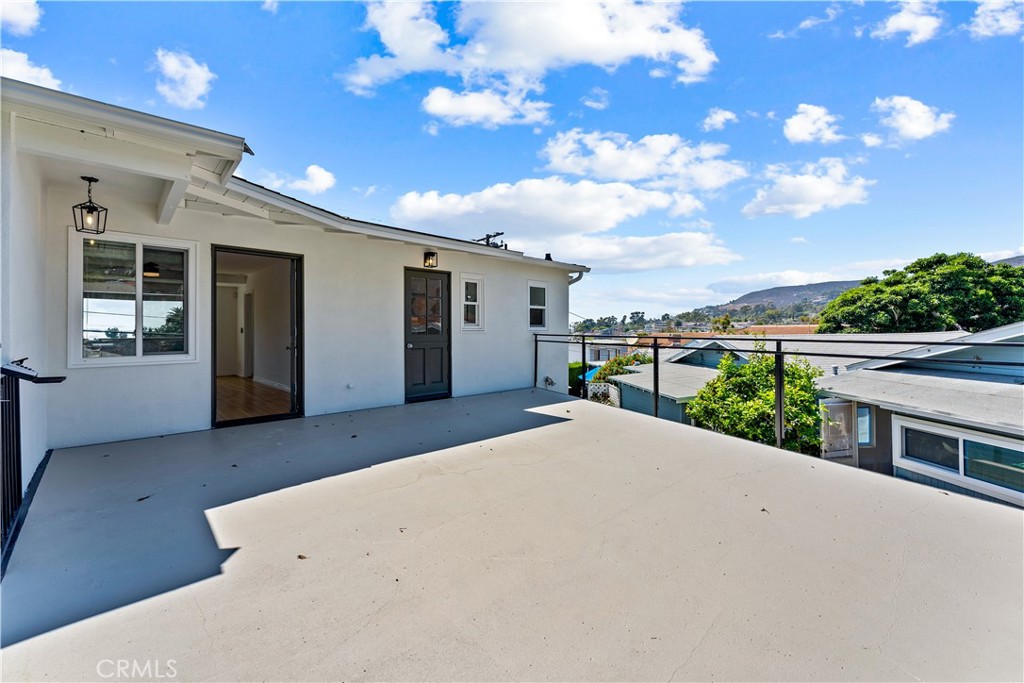 504 Goff Street, Laguna Beach CA 92651 - photo 1