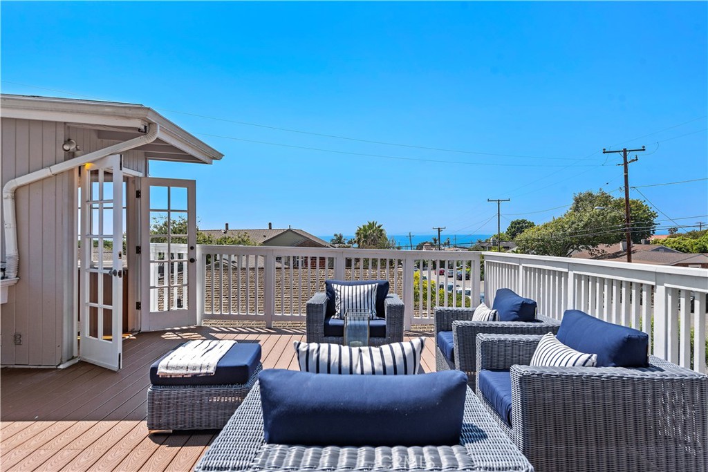 511 Anita Street, Laguna Beach CA 92651 - photo 1